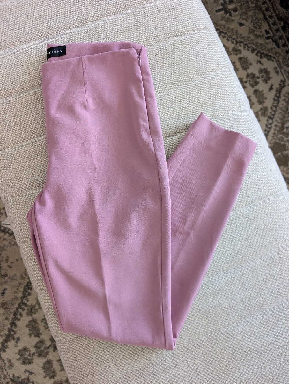 White House Black Market The Skinny Pants In Mineral Pink | Size 4